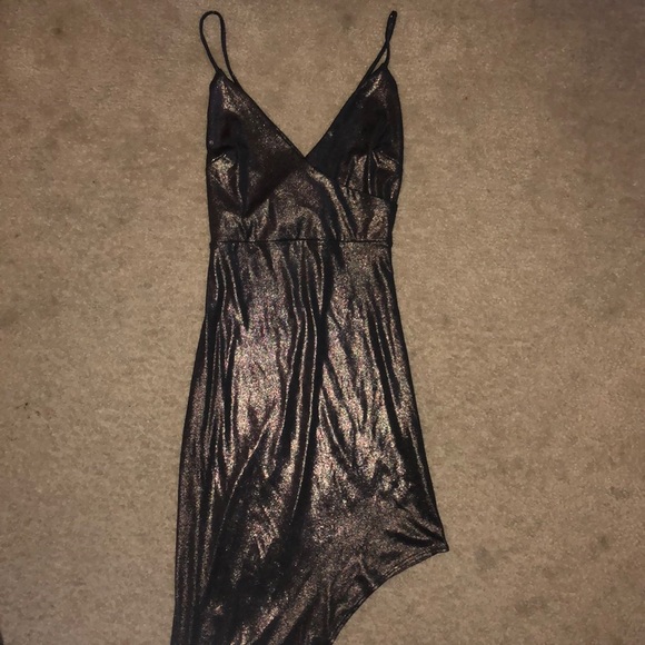 Dress - Picture 2 of 5